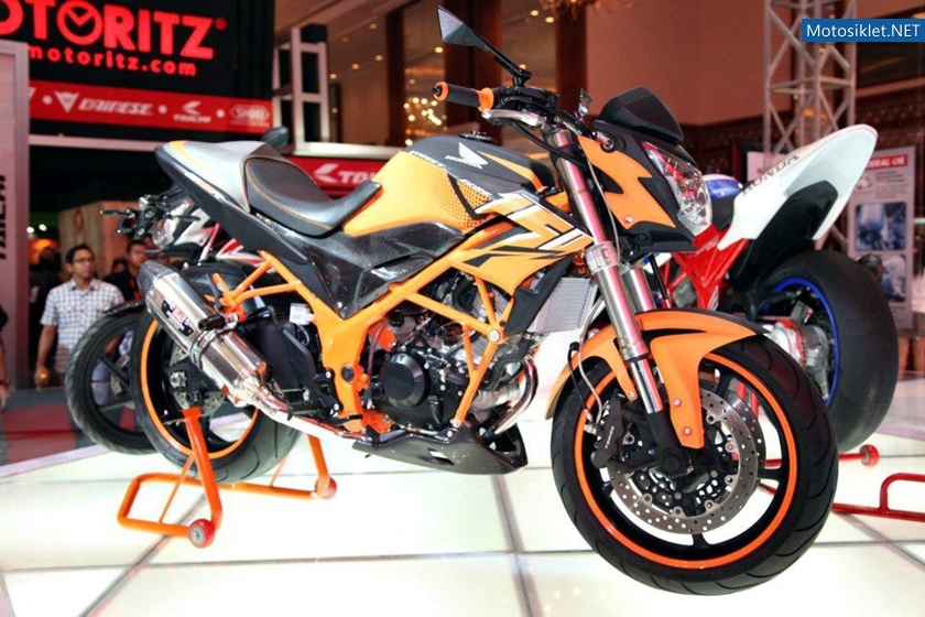 Jakarta-Motorcycle-Show-2012-024