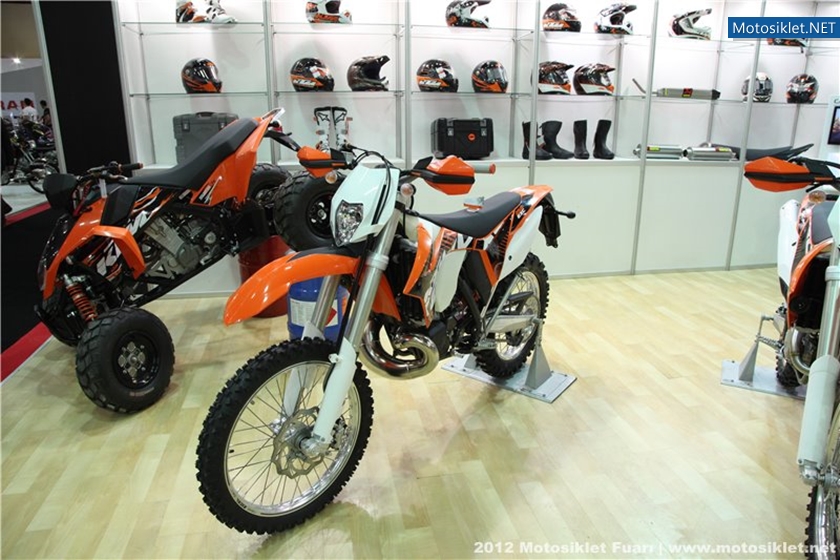 2012MotosikletFuari-KTMSpormotoStandi-017