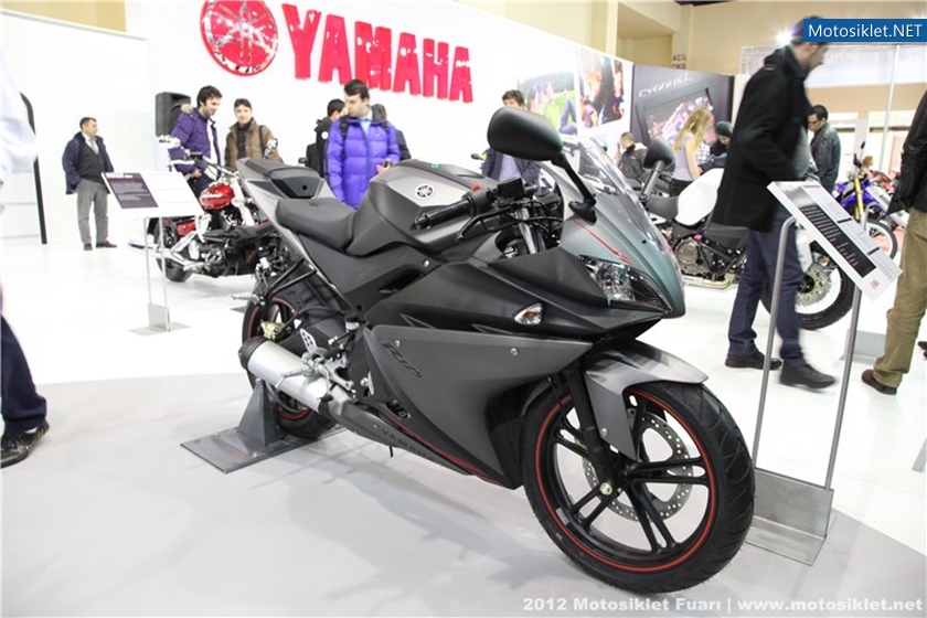 2012MotosikletFuari-YamahaStandi-006