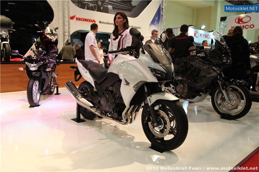 2012MotosikletFuari-HondaStandi-008