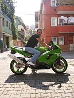 ZX9R