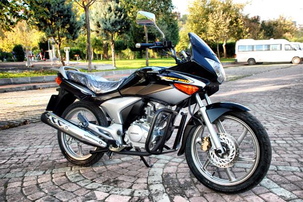 Iiif150. Honda cbf150 ABS. Хонда СБФ 150. Мотоцикл Honda t 3. Honda CBF 64210mera.