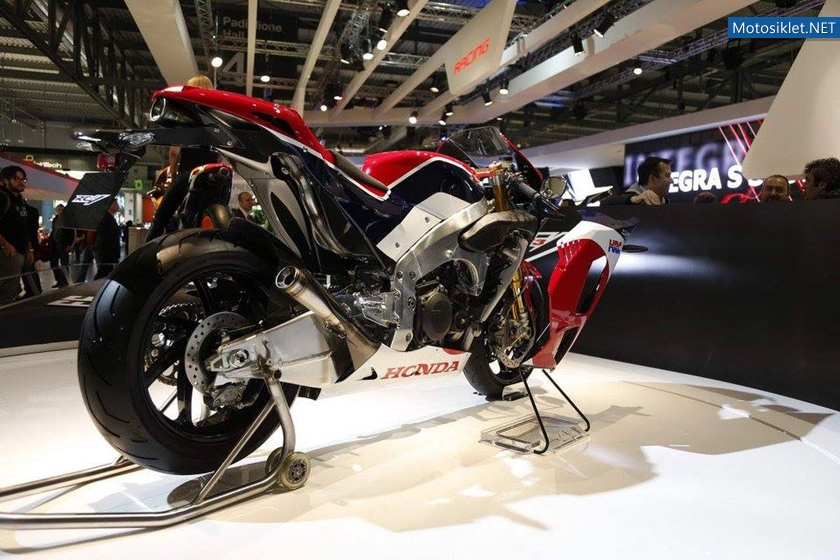 Honda-RC213V-S-2015-Image-010