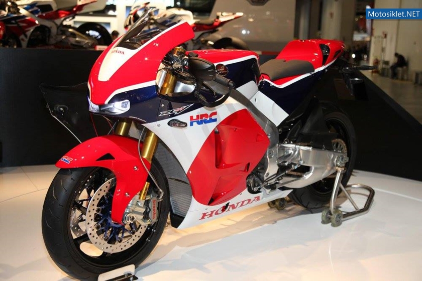 Honda-RC213V-S-2015-Image-021