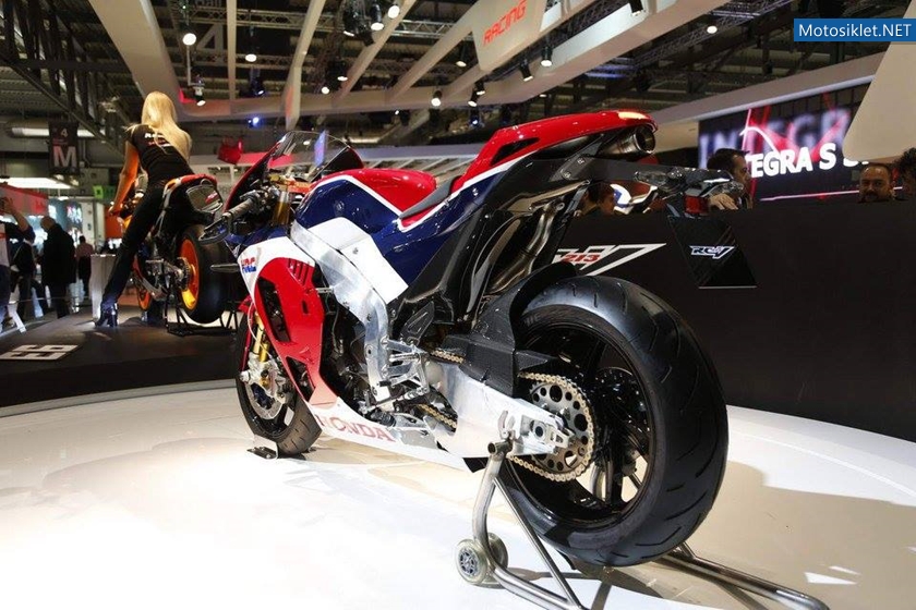 Honda-RC213V-S-2015-Image-042