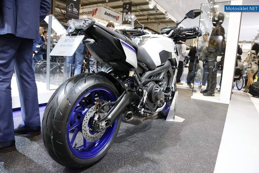 YamahaStandi-MilanoMotosikletFuari-EICMA-2015-030