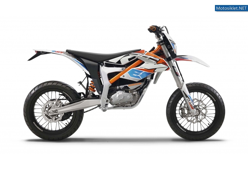 Elektrikli-EnduroveSupermoto-2015-KTM-Freeride-ESM-005