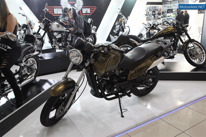 Regal-Raptor-Standi-Motobike-Expo-012