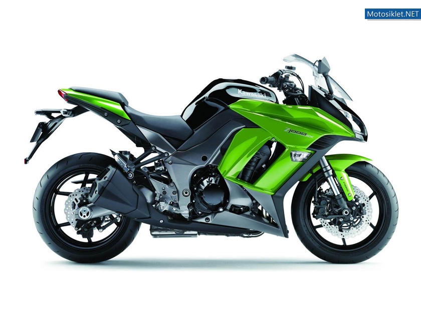 Kawasaki-Z1000SX-2013-007