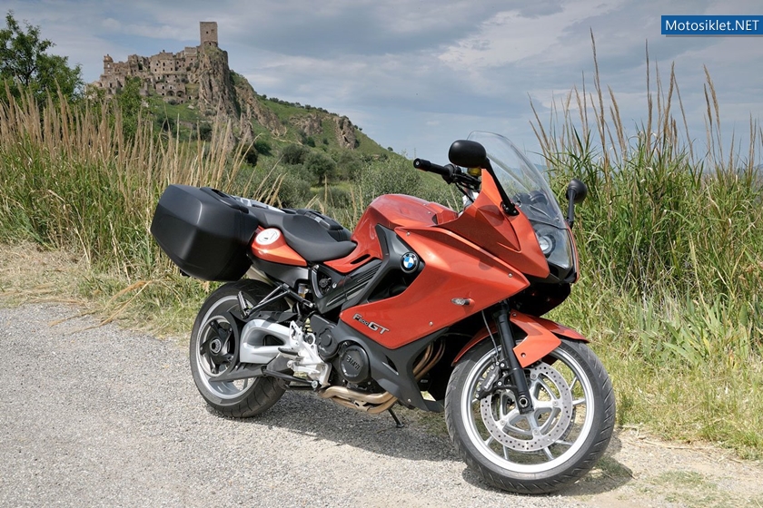 BMW-F800-GT-2013-013