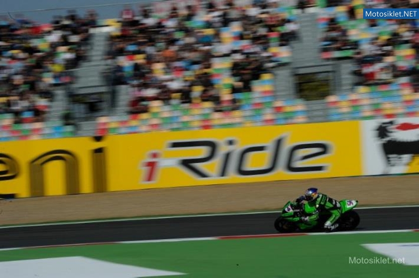 Kenan-Sofuoglu-Fransa-Magny-Cours-WSS-2012-025