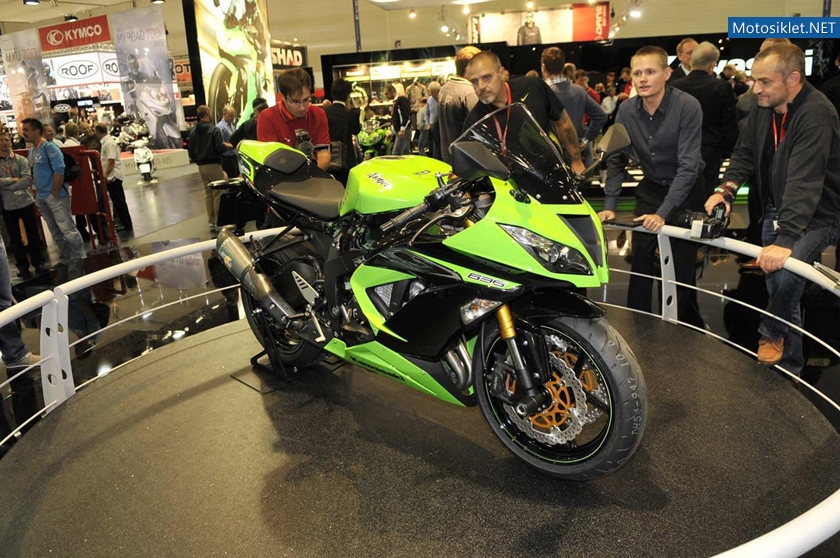 Kawasaki-ZX-6R-636-IntermotMotosikletFuari-2012-012