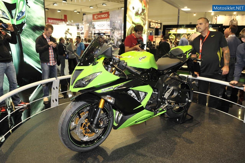 Kawasaki-ZX-6R-636-IntermotMotosikletFuari-2012-013