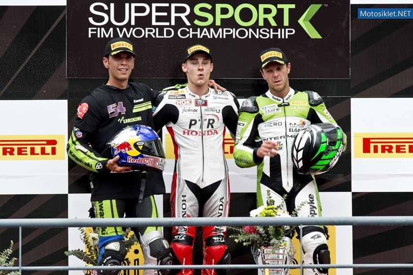 KenanSofuoglu-SupersportPortimao-2012-WorldChampion-025