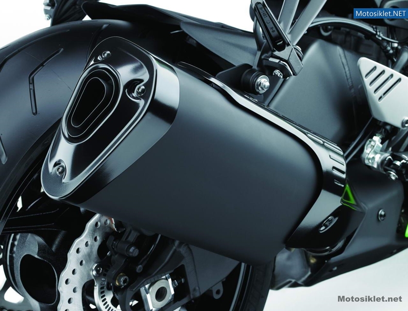 Kawasaki-ZX-6R-636-Ninja-2013Model-029