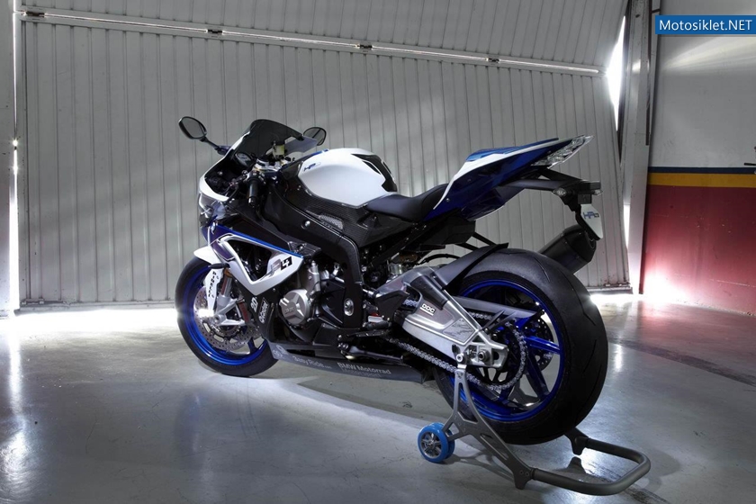 BMW-HP4-2013-Model-015