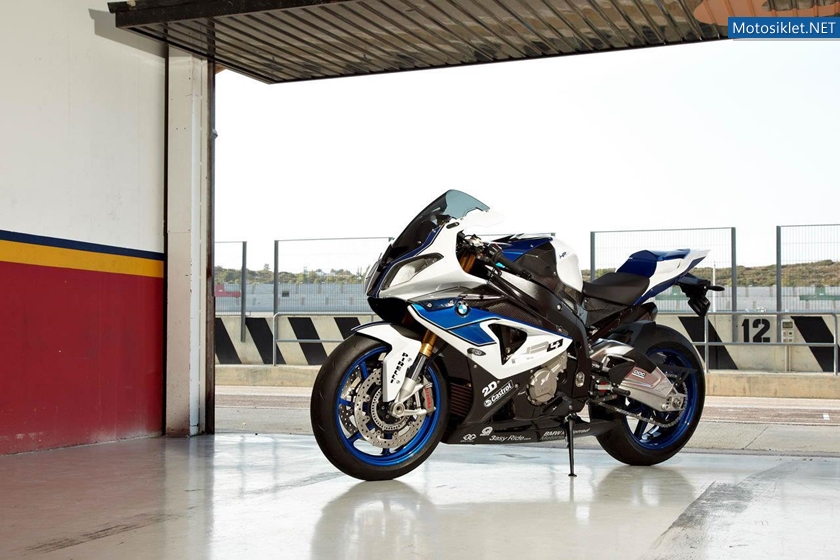 BMW-HP4-2013-Model-041