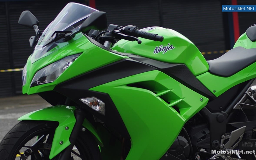 Yeni-KawasakiNinja250R-2013Model-015