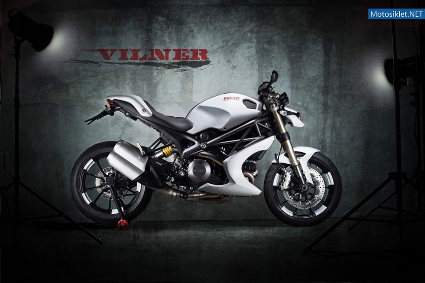 DucatiMonster-1100EvoBulgari-by-Vilner-013