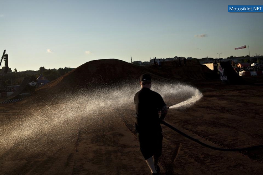 RedBull-XFighters-istanbul-2012-050