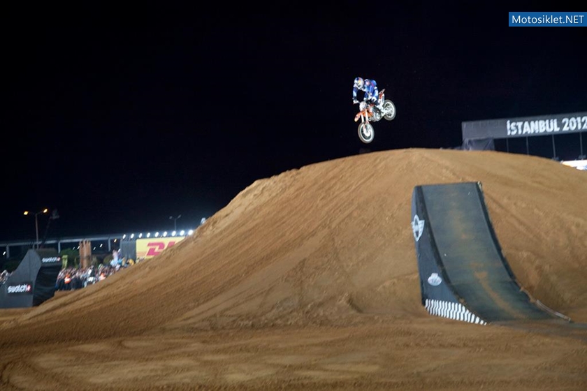 RedBull-XFighters-istanbul-2012-098