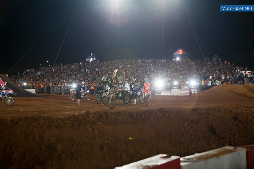 RedBull-XFighters-istanbul-2012-100