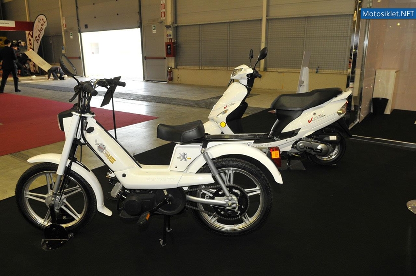 PeugeotScooter-2012-019