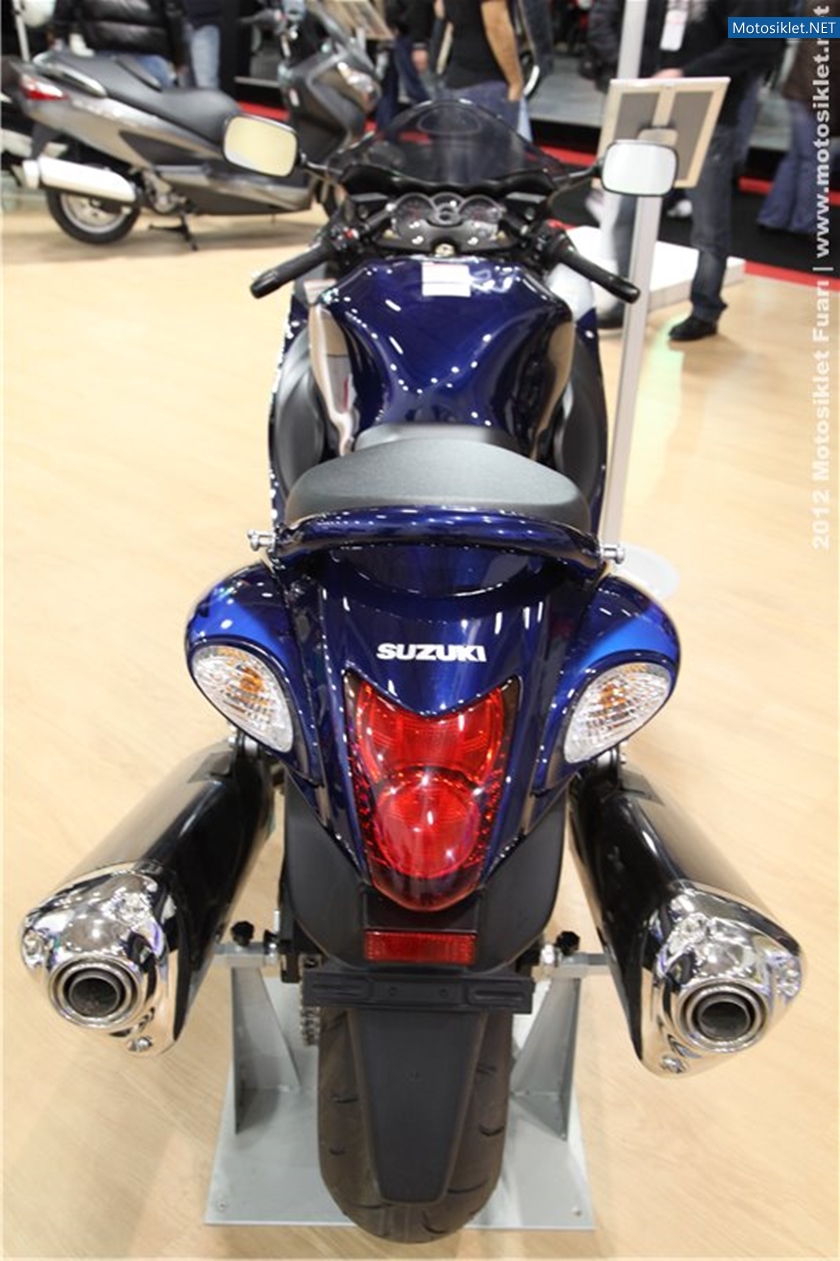 2012MotosikletFuari-SuzukiStandi-009