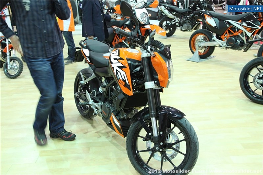 2012MotosikletFuari-KTMSpormotoStandi-008