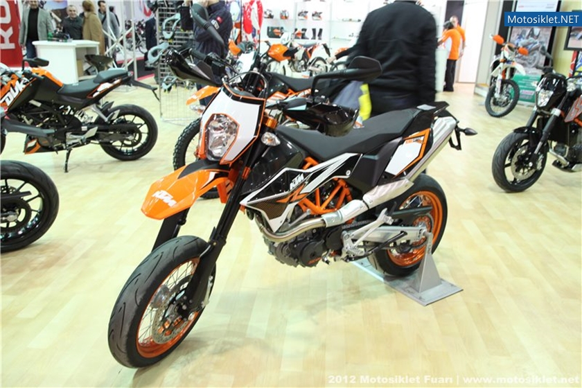 2012MotosikletFuari-KTMSpormotoStandi-009