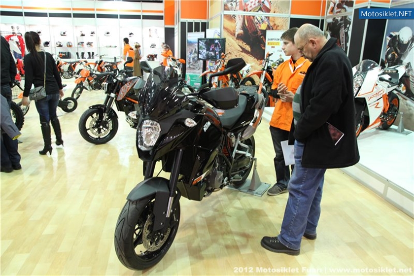 2012MotosikletFuari-KTMSpormotoStandi-016