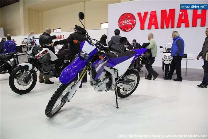 2012MotosikletFuari-YamahaStandi-007