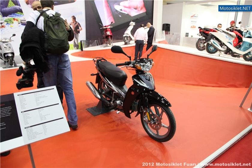 2012MotosikletFuari-YamahaStandi-010