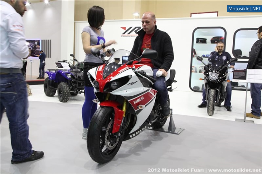 2012MotosikletFuari-YamahaStandi-011