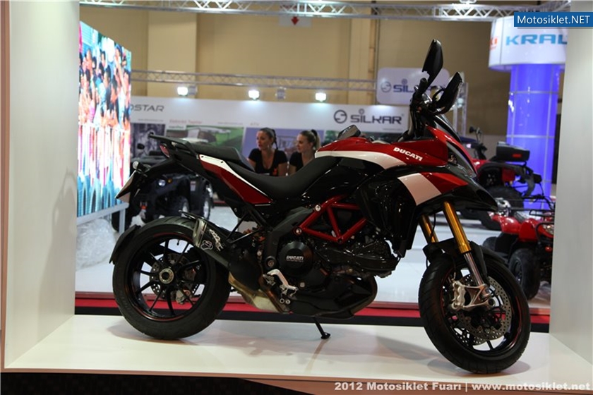 2012MotosikletFuari-DucatiStandi-002