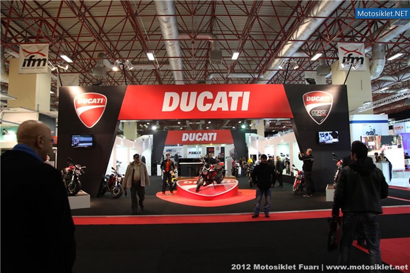 2012MotosikletFuari-DucatiStandi-016