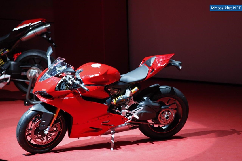 Ducati-1199-PanigaleS-Tanitimi-003