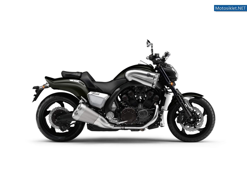 Yamaha-VMAX-2012-Model-008