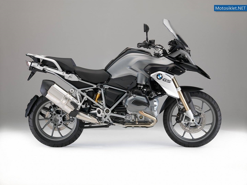 2015-BMW-R1200GS-003