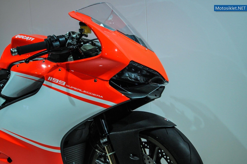 Ducati-1199-Superleggera-2014-020