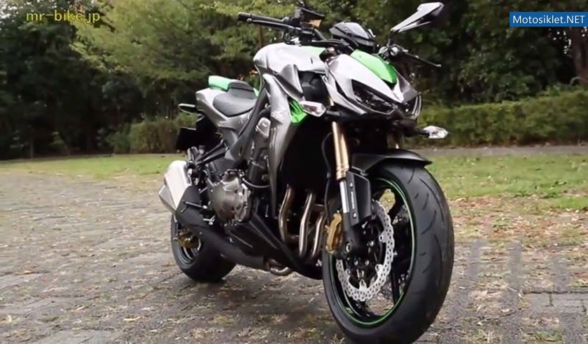 2014-Kawasaki-Z1000-025