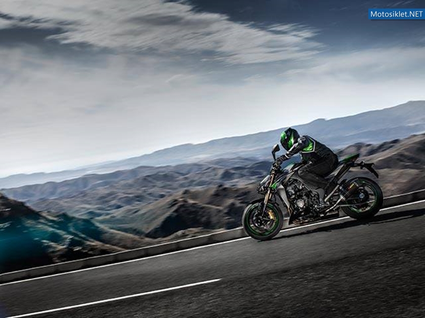 2014-Kawasaki-Z1000-064