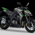 2014-Kawasaki-Z1000-015