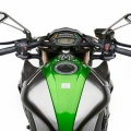 2014-Kawasaki-Z1000-032