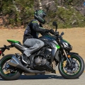 2014-Kawasaki-Z1000-047