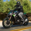 2014-Kawasaki-Z1000-056