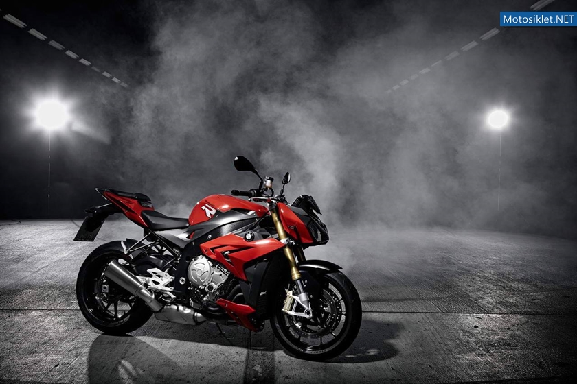 BMWS1000R-2014-003