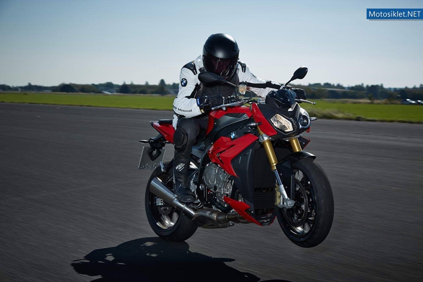 BMWS1000R-2014-023