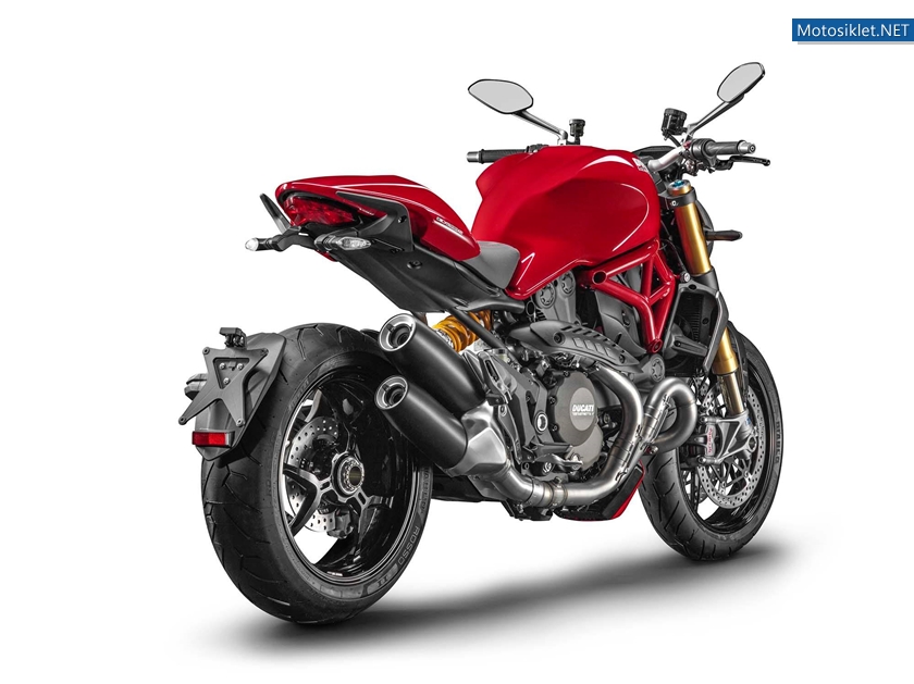 2014-Ducati-Monster-1200-038