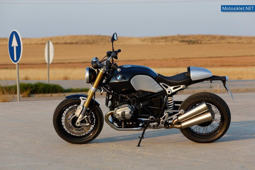 2014-BMW-R-nineT-053